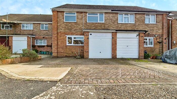 3 Bedroom Semi Detached House For Sale In Glenesha Gardens, Fareham, Hampshire, PO15