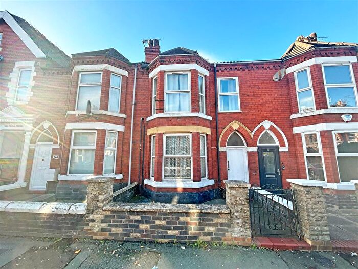 2 Bedroom Flat To Rent In Walthall Street, Crewe, CW2