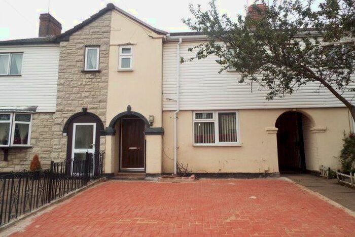 3 Bedroom Property To Rent In Dickinson Avenue, Wolverhampton, WV10