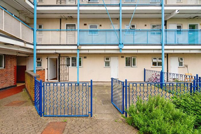 4 Bedroom Flat For Sale In Beccles Street, London, E14
