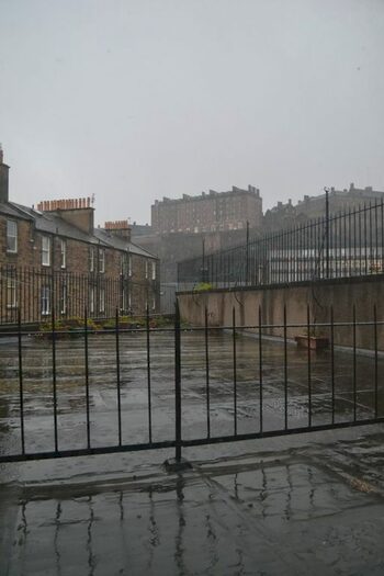 1 Bedroom Flat To Rent In Bread Street, Edinburgh, EH3