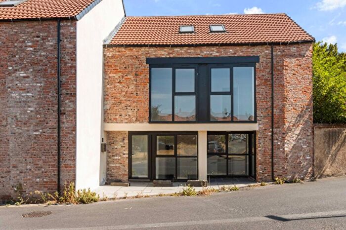 2 Bedroom House To Rent In The Willow, Maltby Lane, Barton Upon Humber, North Lincolnshire, DN18