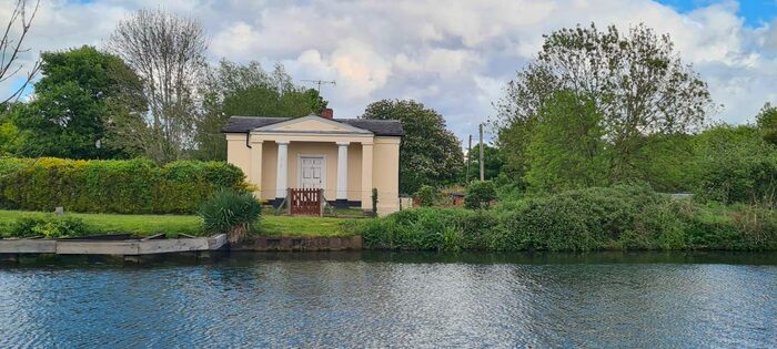 Detached House For Sale In Splatt Bridge House, The Splatt, Frampton On Severn, Gloucester, Gloucestershire, GL2