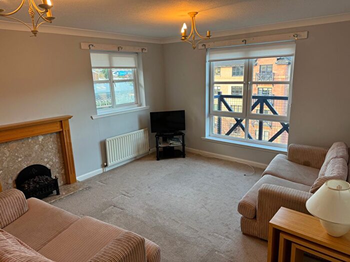 1 Bedroom Flat To Rent In , Russell Gardens, Edinburgh, EH12