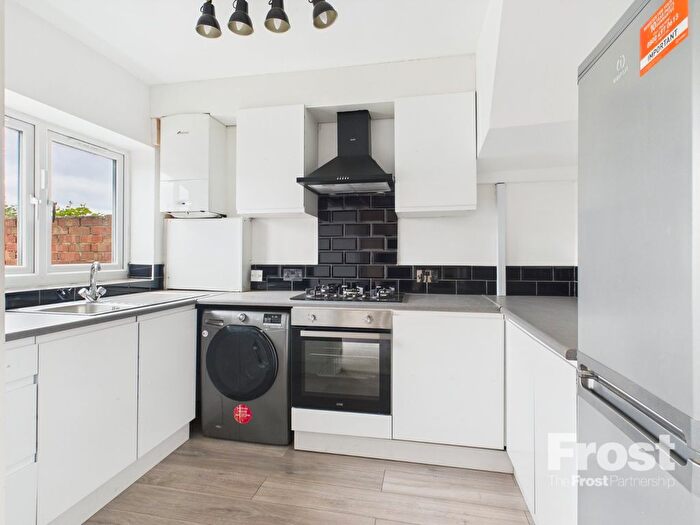 4 Bedroom Terraced House To Rent In Ludlow Road, Feltham, TW13