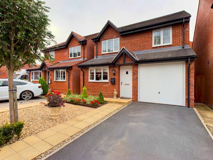 Houses for sale in Cleobury Mortimer, DY14, Shropshire