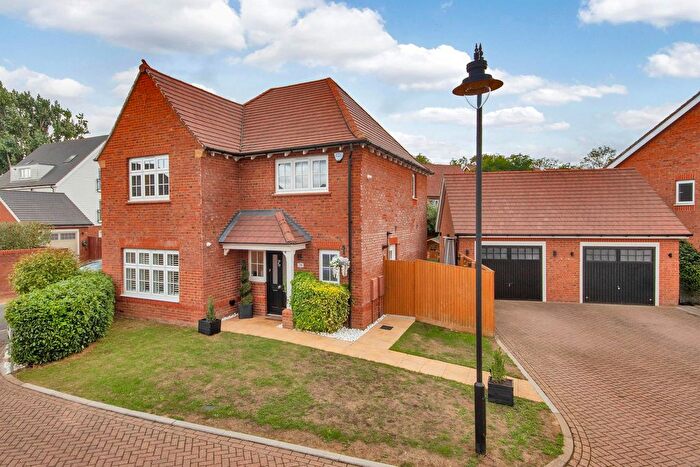 4 Bedroom Detached House For Sale In Linnitt Lane, Ryarsh, West Malling, ME19