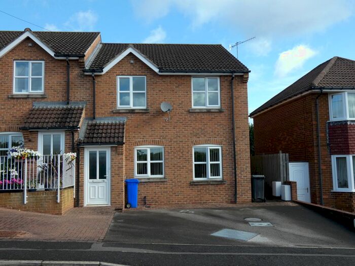 1 Bedroom Flat To Rent In Oldfield Grove, Sheffield, S6