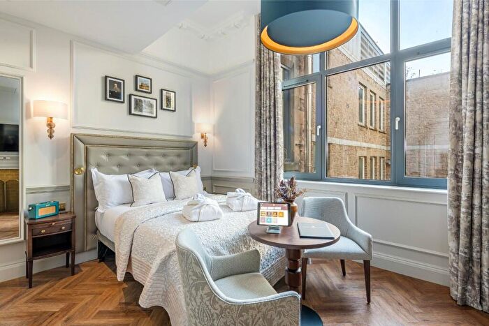 1 Bedroom Serviced Apartments To Rent In George Street, Edinburgh, EH2