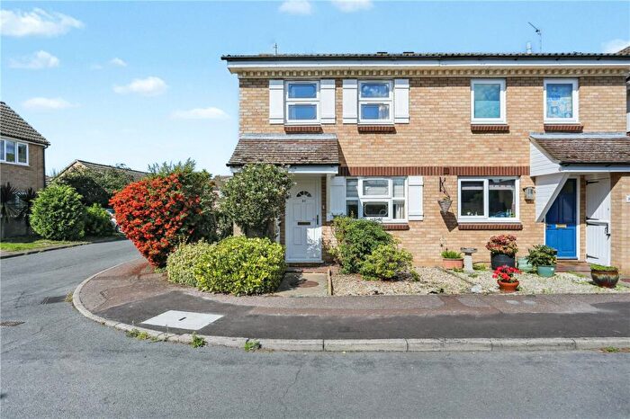 3 Bedroom Semi-Detached House For Sale In Amderley Drive, Eaton, Norwich, Norfolk, NR4