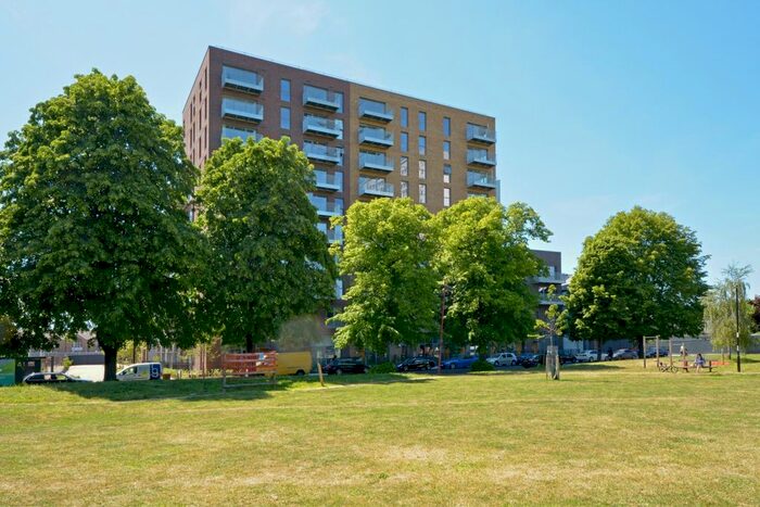 1 Bedroom Flat For Sale In Grove Street, Deptford, London, SE8