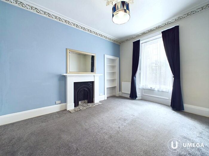 2 Bedroom Apartment To Rent In Blackwood Crescent, Newington, Edinburgh, EH9