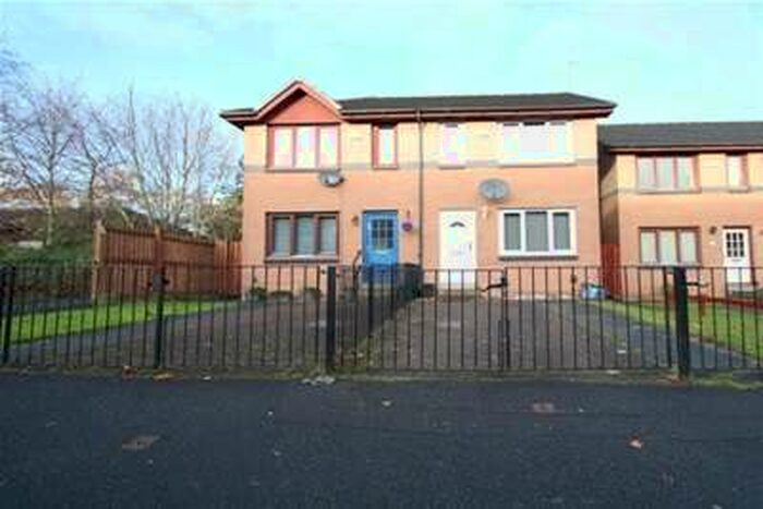 2 Bedroom Semi-Detached House To Rent In 92 Morrin Street, Glasgow, G21