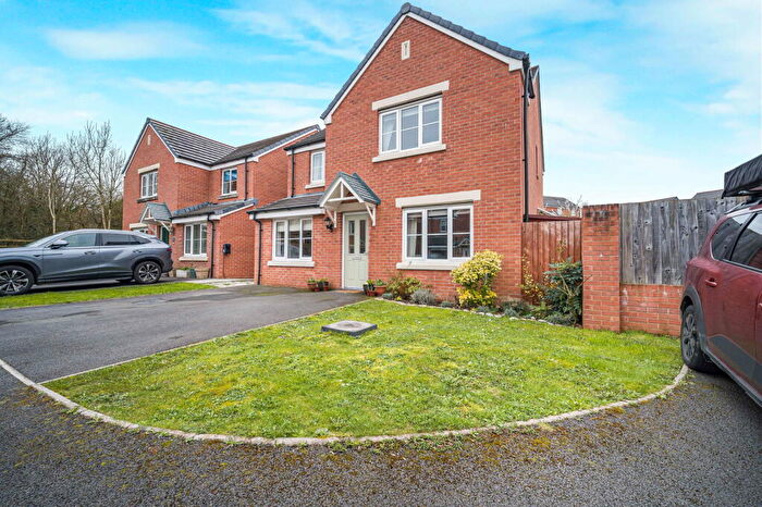 4 Bedroom Detached House For Sale In Ffordd Cadfan, Brackla, Bridgend, Bridgend, CF31