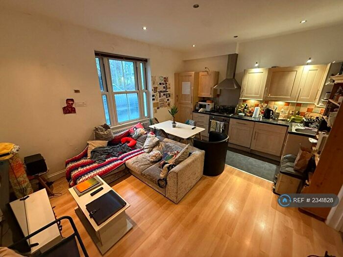 1 Bedroom Flat To Rent In Castlehaven Road, London, NW1