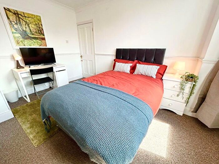 1 Bedroom House To Rent In Beachgrove Road, Bristol, BS16