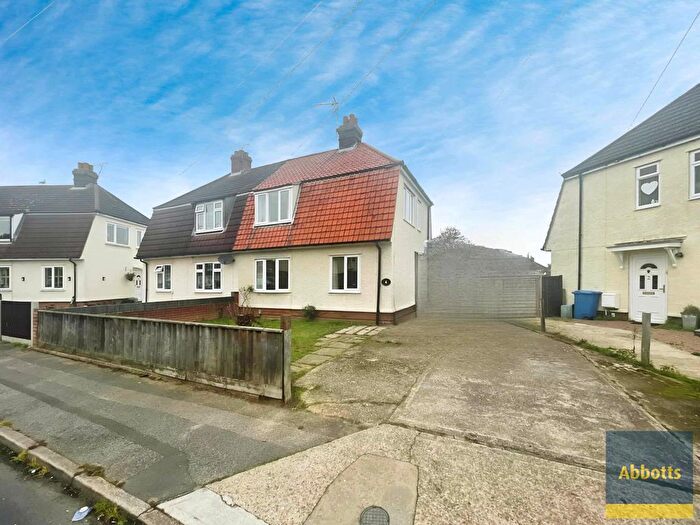 5 Bedroom Semi-Detached House To Rent In Romney Road, Ipswich, IP3