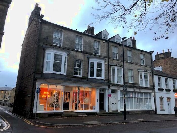 2 Bedroom Apartment To Rent In Regent Parade, Harrogate, HG1