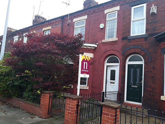 3 Bedroom Terraced House To Rent In Canal Bank, Monton, Eccles, M30