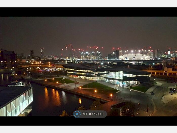 2 Bedroom Flat To Rent In Adriatic Apartments, London, E16