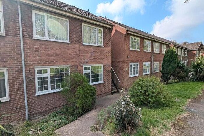 2 Bedroom Flat To Rent In Carlton, Nottingham, NG4