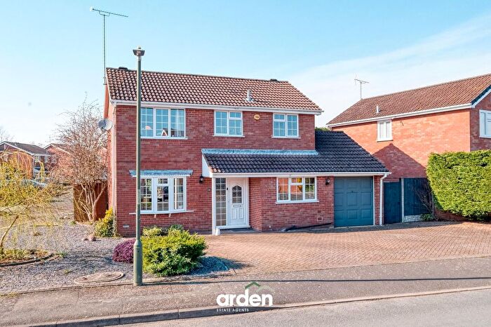 3 Bedroom Detached House For Sale In Home Meadow Lane, Redditch, B98