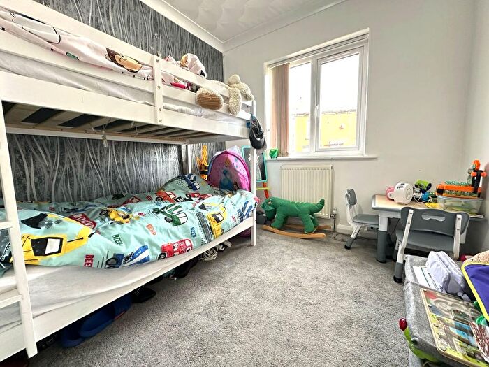 2 Bedroom Bungalow To Rent In Leopold Road, Blackburn, BB2