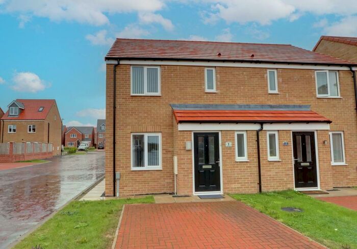 3 Bedroom Semi-Detached House To Rent In Columbine Court, Hetton-le-Hole, Houghton Le Spring, Tyne And Wear, DH5