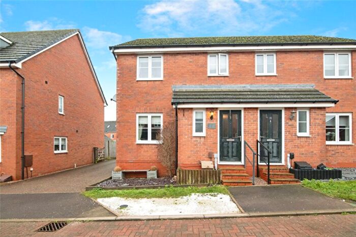3 Bedroom Semi-Detached House For Sale In Gretton Close, Redditch, Worcestershire, B97