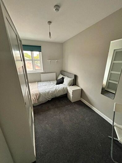 1 Bedroom House To Rent In Denison Street, Nottingham, NG7
