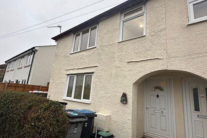 3 Bedroom Property To Rent In Noahs Ark Terrace, Dover, CT17