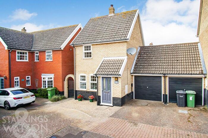 2 Bedroom Detached House For Sale In Queens Court, The Street, Long Stratton, Norwich, NR15