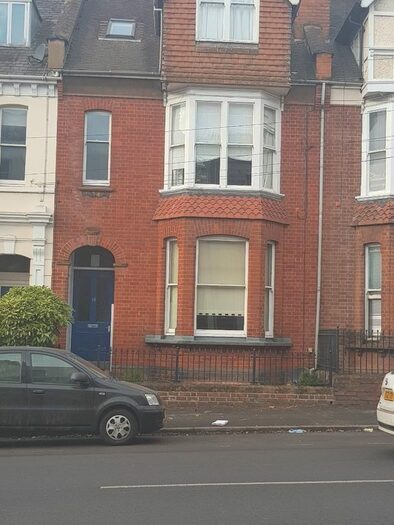 3 Bedroom Flat To Rent In Dale Street, Leamington Spa, CV32