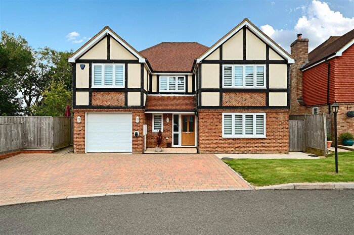 5 Bedroom Detached House For Sale In Hurst Court Gardens, Hastings, TN35