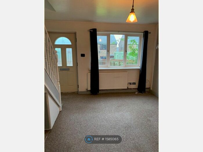 2 Bedroom Terraced House To Rent In Howden Close, Huddersfield, HD4