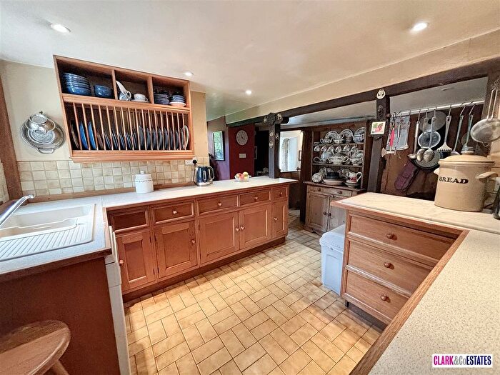 3 Bedroom Cottage For Sale In Sowton, Exeter, EX5