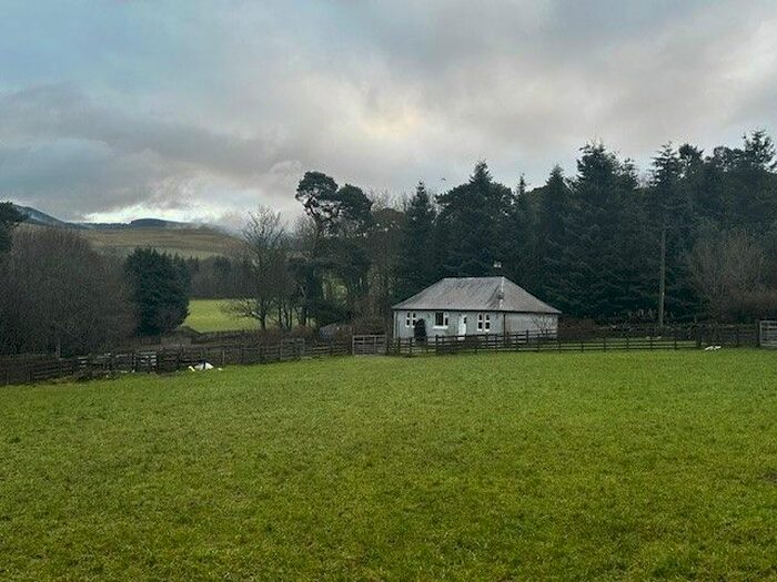 2 Bedroom Cottage To Rent In Peebles, EH45