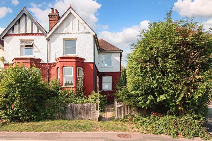 3 Bedroom Semi Detached House For Sale In King Edward Street, Hemel Hempstead, HP3