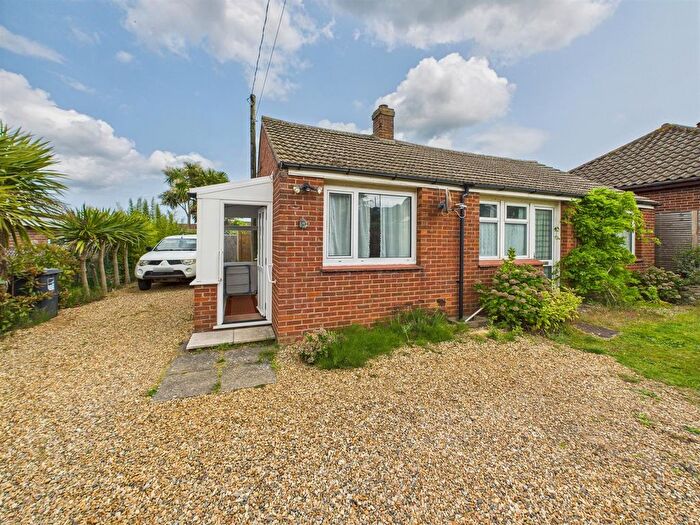 3 Bedroom Detached Bungalow For Sale In Hillside Road, Beeston Regis, Sheringham, NR26