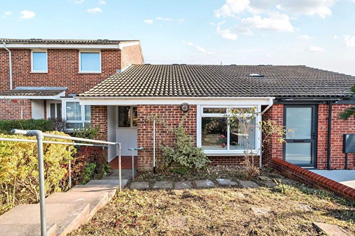 2 Bedroom Terraced Bungalow For Sale In Elder Close, Winchester, SO22
