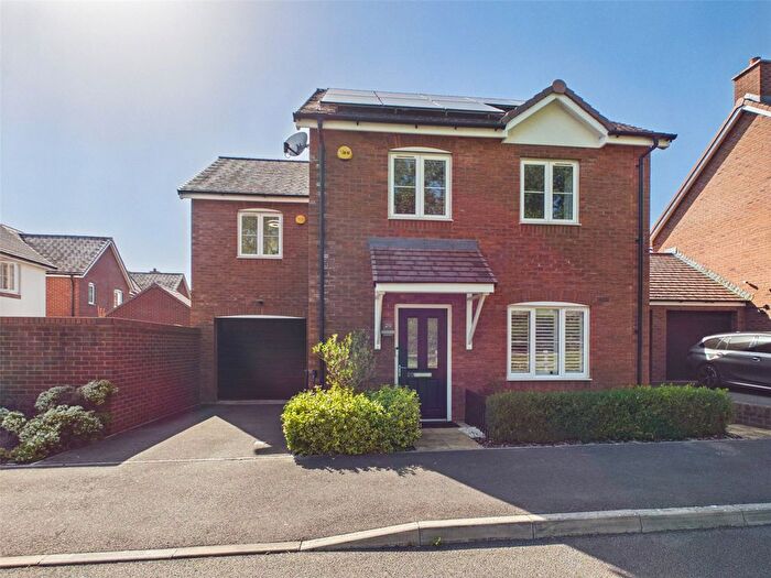 4 Bedroom Detached House For Sale In Egdon Crescent, Cheltenham, Gloucestershire, GL51