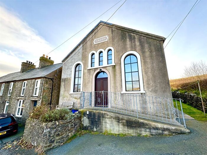 2 Bedroom Detached House For Sale In Llithfaen, Pwllheli, LL53