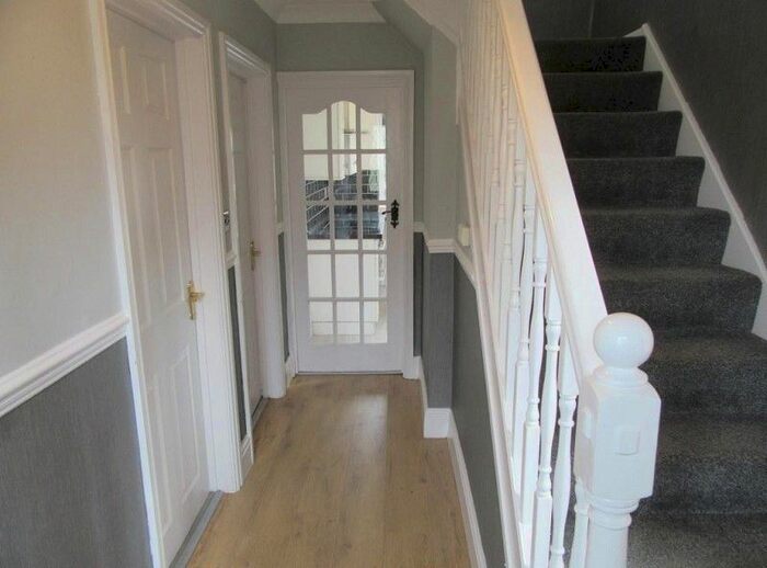 3 Bedroom SemiDetached House To Rent In Bronallt Road, Hendy