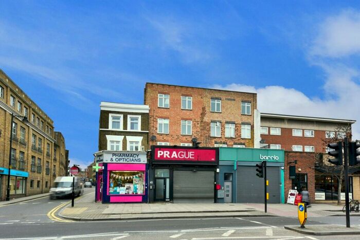 1 Bedroom Apartment To Rent In Essex Road, Islington, London, N1