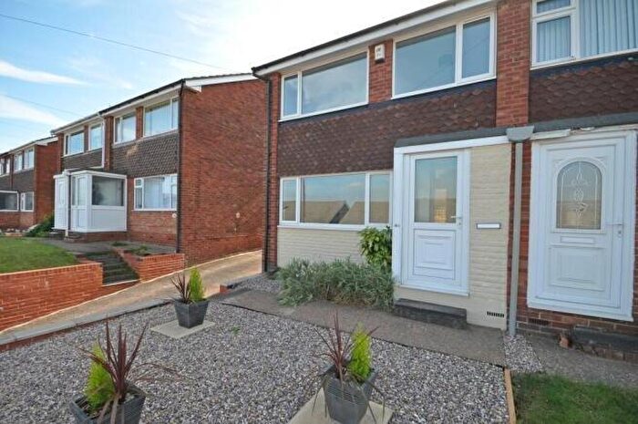 3 Bedroom Semi-Detached House To Rent In Ridgeway Road, Burton-on-Trent, Staffordshire, DE15