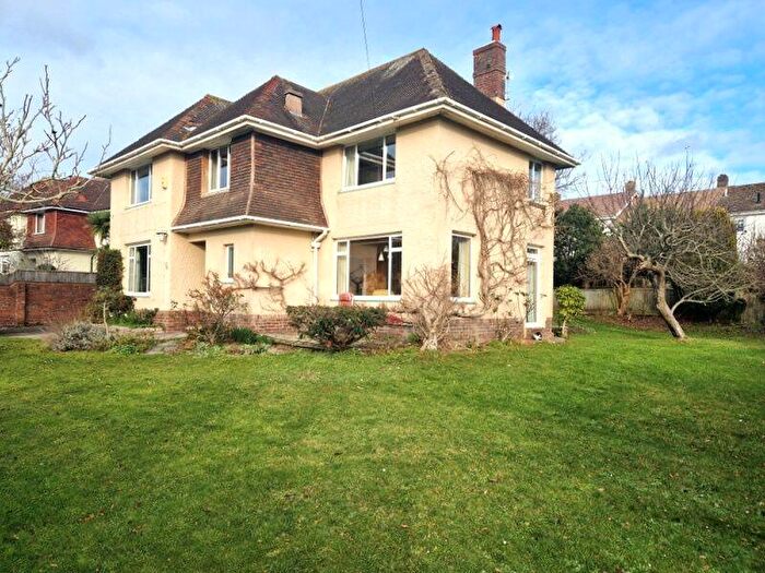 4 Bedroom Detached House For Sale In Claredale Road, Exmouth, EX8