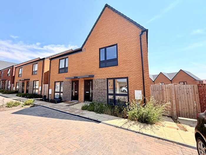 3 Bedroom Semi Detached House To Rent In Hercules Drive, Wellingborough, NN8