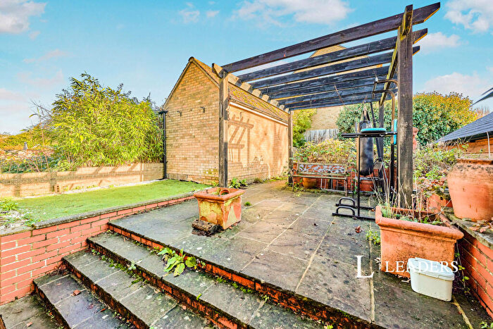 1 Bedroom Terraced House To Rent In Stansted Road, Bishop's Stortford, Hertfordshire, CM23