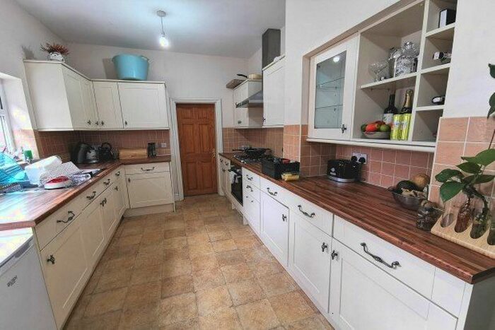 3 Bedroom Terraced House To Rent In Oswald Road, Manchester, M21