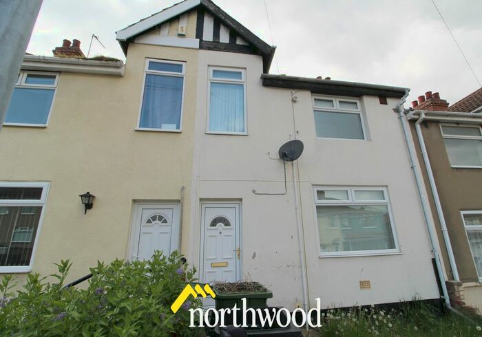 2 Bedroom Terraced House To Rent In St Johns Road, Edlington, Doncaster, DN12